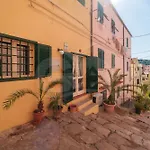 Vicolo San Martino 포르투 아주로